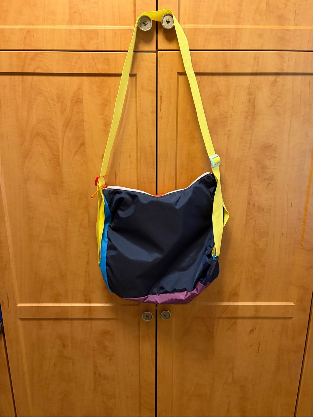 cotopaxi multicolor nylon crossbody bag - red, light blue & yellow - Picture 2 of 3